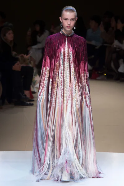 Look 33